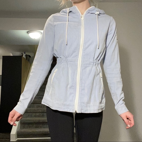 TOMMY HILFIGER Blue & White Striped Jacket - Picture 16 of 16